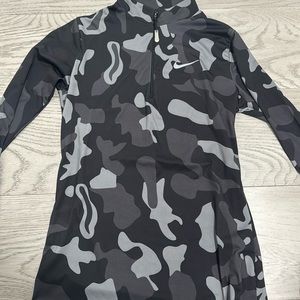 Nike workout top. Perfect condition